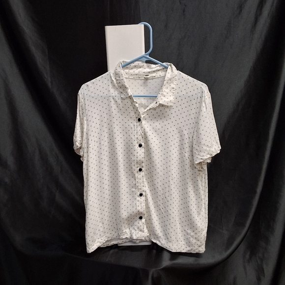 Vans White Shirt with Black Dots - Picture 10 of 12
